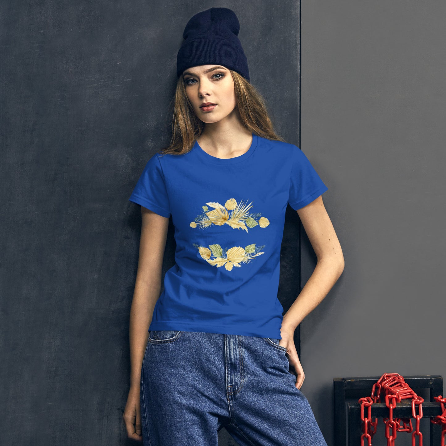 Floral-Designed Short Sleeve Women's T-Shirt in Cotton & Cotton-Polyester Blends