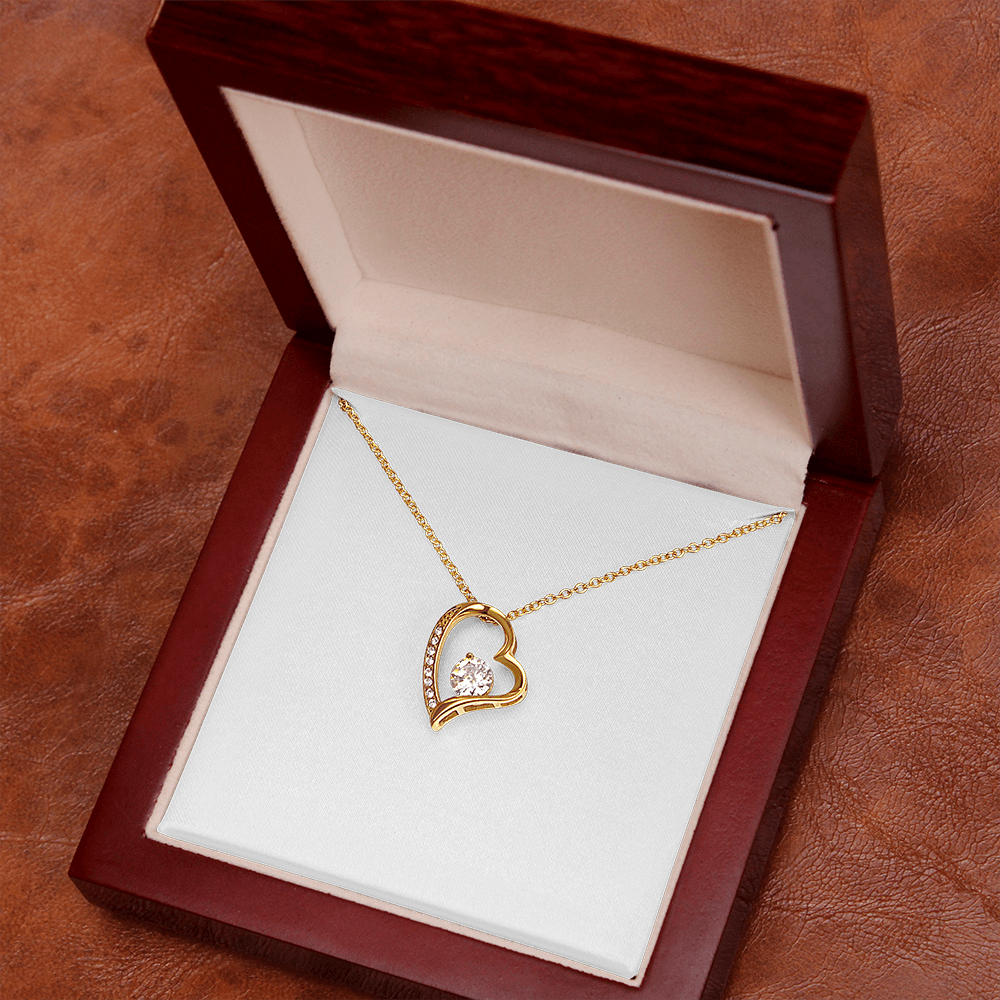 Forever Love Necklace: Dazzling Heart Pendant for Everyday Elegance